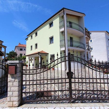 Apartments Villa Mara Rovinj Extérieur photo