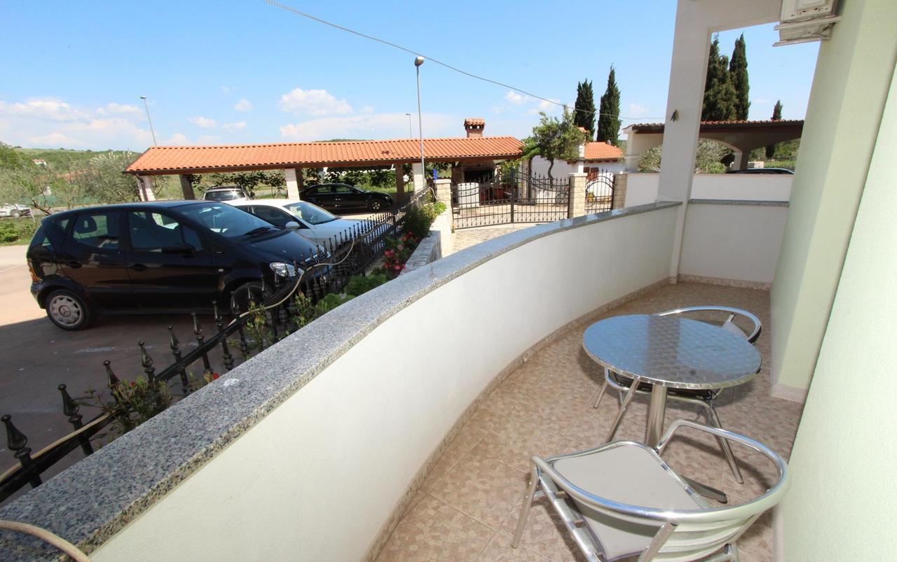 Apartments Villa Mara Rovinj Extérieur photo