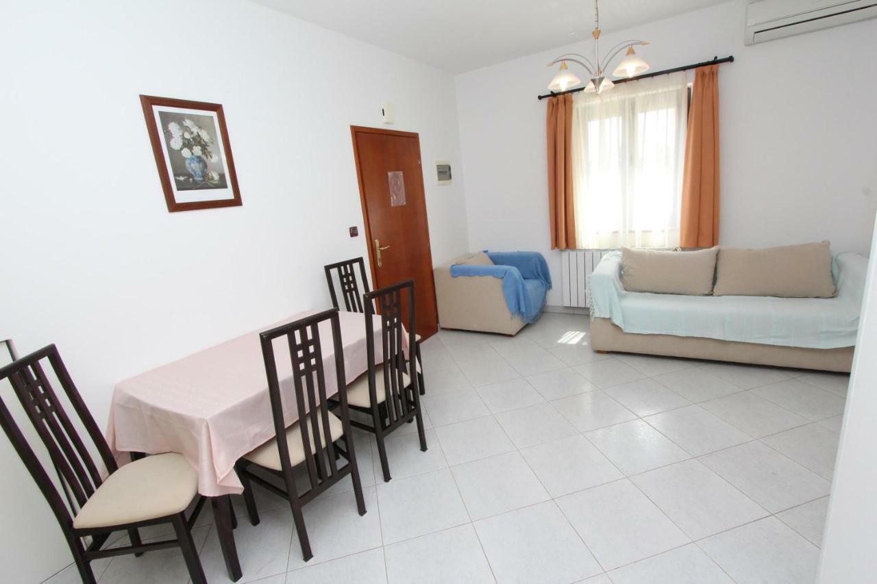 Apartments Villa Mara Rovinj Extérieur photo